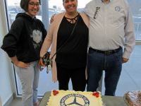 Meet Lindsey, cake baker extraordinaire from Faerie Tales Bakehouse